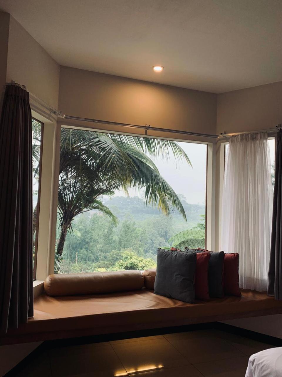 Uma Gati Aparthotel Cimenyan Luaran gambar